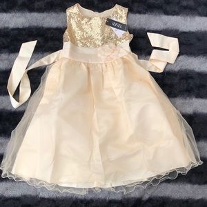 NEW Girls Dress